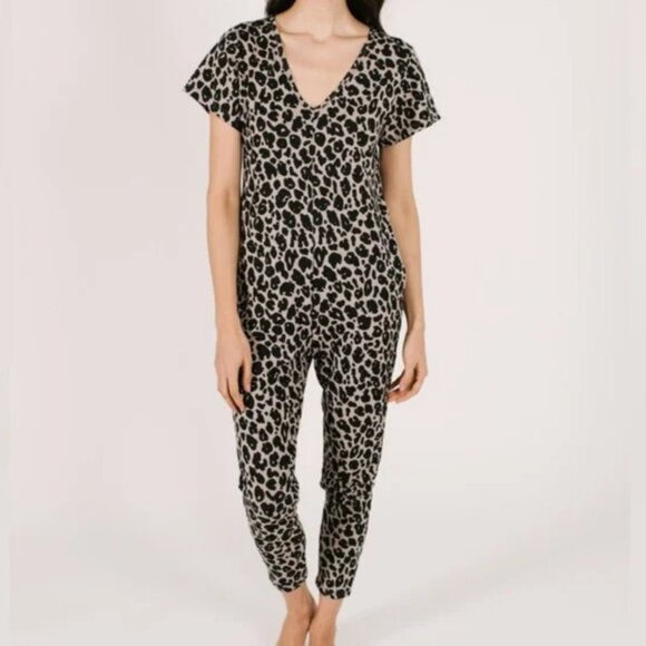 Smash + Tess Lexi Leopard Print Romper - Picture 4 of 4